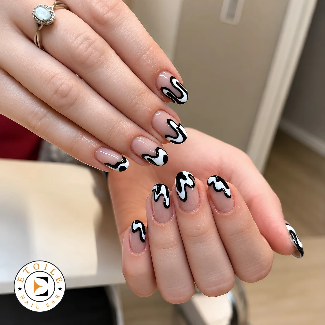 Nail salon 60614 - Nail salon near me - Nail salon Chicago - Etoile Nail Bar